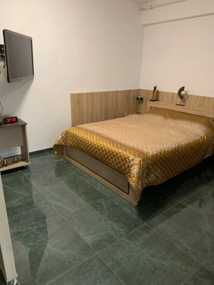 Închiriez apartament ultracentral 