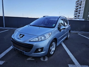 Peugeot 207 sw an 2011 benzina. 1.6 euro5-