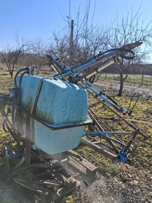 Vand pompa pentru herbicidare în stare buna de funționare - imagine 4