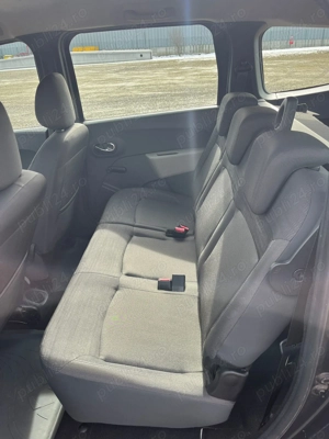 Dacia Lodgy 1.5 Diesel 2012 - imagine 8