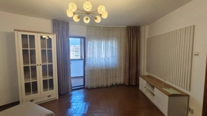Apartament, 2 camere, ultracentral, etajul 8, Ploiești  - imagine 2