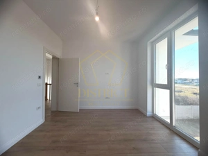 Duplex superb cu 5 camere despărțit prin camera tehnica I Mosnita Noua - imagine 12