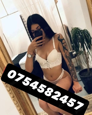 Brunetă slim 23ani 43kg