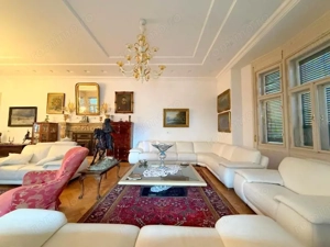 Reședință statement în Piața Victoriei - imagine 6