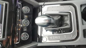 VW Passat Higline  - imagine 7