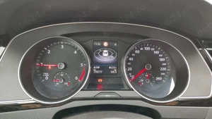 VW Passat Higline  - imagine 9