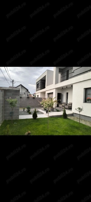 Duplex de vanzare Dumbravita despartit prin garaj ,zona Lidl