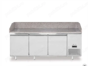 Masă rece pizza 3 uși cu blat granit + vitrină 9 GN   stare foarte bună