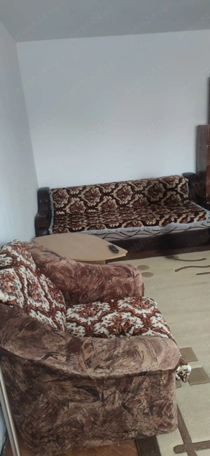 închiriez casă  - imagine 8