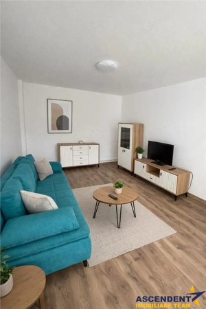 Apartament doua camere, decomandat, Grivitei, Brasov