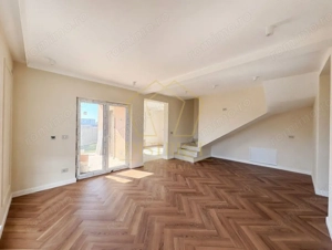 Duplex cu 5 camere despartit prin camera tehnica | Mosnita Noua