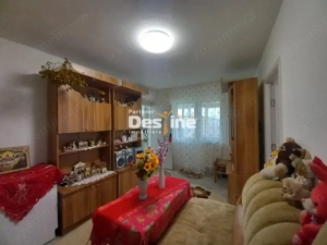 Apartament 2 camere 37 mp renovat mobilat utilat Tudor Vladimirescu, Roman