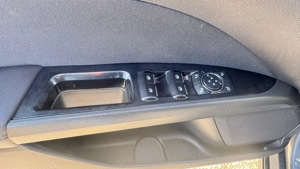 Ford Mondeo 2L Diesel - imagine 9