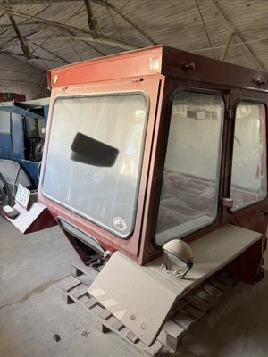 Vand cabina tractor U445 noua ! REZERVAT ! - imagine 3