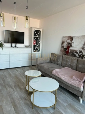 2 camere, vedere spre Bega-apartament deosebit , centrala proprie