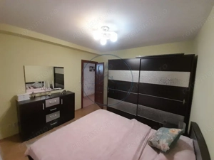 Apartament 3 camere DECOMANDAT, zona SENS - imagine 15