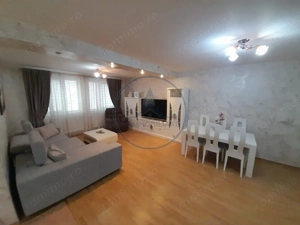 Apartament 3 camere DECOMANDAT, zona SENS