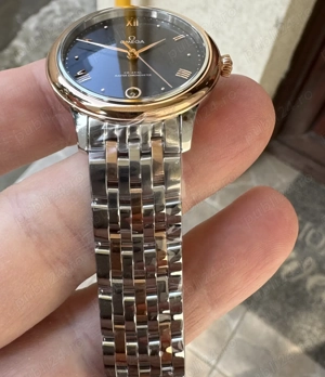 Omega De Ville Prestige Ladies 34 mm Rose Gold Blue Dial VSF A8800 - imagine 2