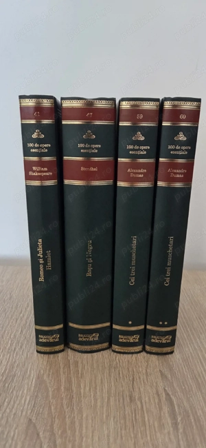 volume din colecția Biblioteca Adevărul 