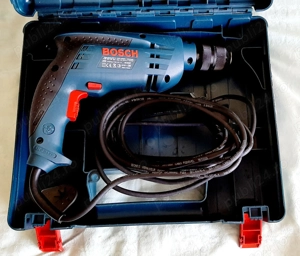 Mașină de găurit Bosch, cu percuție. 