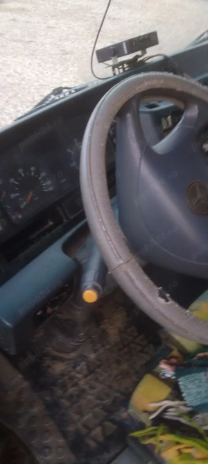 Autoutilitara Mercedez Benz - imagine 4