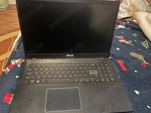 Laptop Asus Vivobook -functional se vinde urgent,încărcător inclus 