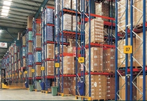 Rafturi metalice industriale