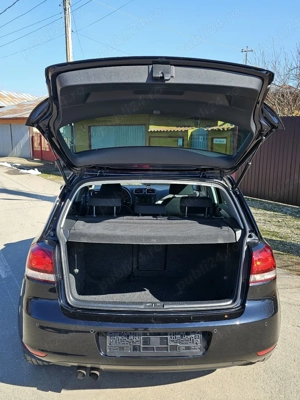 VW Golf 6 1.4TSI HIGHLINE NaviTouch ÎncălzireScaune DubluClima SenzoriParcare Bluetooth Euro5  - imagine 12