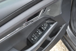 Mazda 3 Skyactiv-X 186 CP AT MHEV GT Plus 2021 - imagine 7