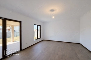 Duplex modern în Giroc, 105 mp utili, teren 250 mp, zonă liniștită de case - imagine 4