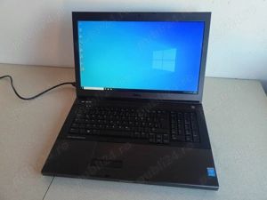 Laptop Dell Display 17,3 FHD Procesor I5-4210m ram 8gb Radeon HD8950 SSD
