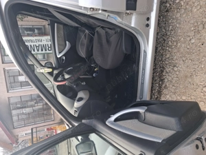 Vând sau schimb culoarea VW T5, 1.9tdi - imagine 5