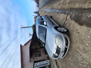 Vând sau schimb culoarea VW T5, 1.9tdi - imagine 2