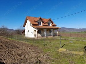 Casă de vânzare Aurel Vlaicu  - imagine 4