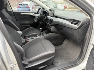 Ford Focus 1.0 Ecoboost 125 CP - imagine 17