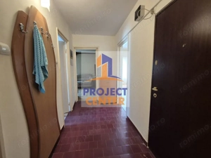 Apartament 3 camere confort 1 decomandat, foarte spatios, etaj 3 - imagine 8