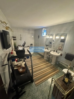 Casă de vânzare pe strada Tudor Vladimirescu - imagine 5