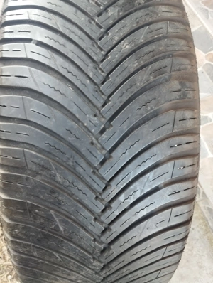 de vânzare o anvelopă  - imagine 3