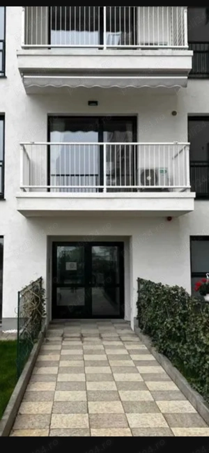 Vând garsonieră Arbo Mogoșoaia  - imagine 3