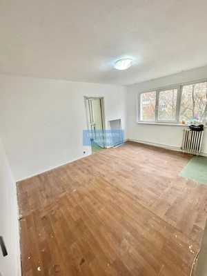 Apartament 2 camere de vânzare, Strada Tineretului, etaj 2 - imagine 4