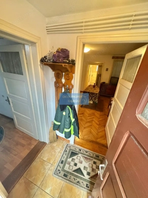Casă de vânzare  zona Str. Gheorghe Doja, 3 camere - imagine 2