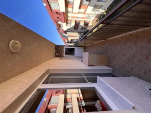 Închiriez apartament frumos și spațios. - imagine 6