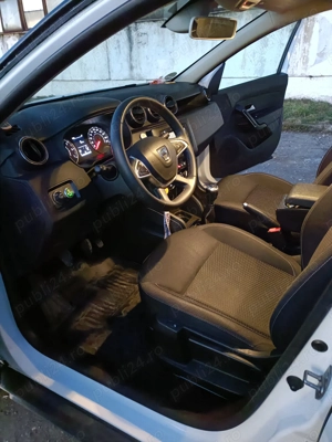 Dacia Daster  - imagine 3