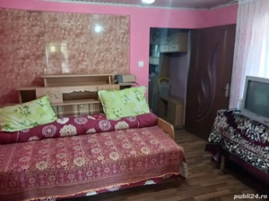 Vînd casă la țară  - imagine 5