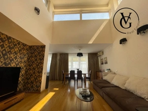 Apartament cu 5 camere si terasa spatioasa + 2 locuri de parcare - imagine 2