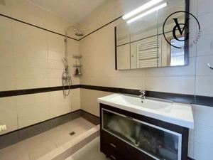 Apartament cu 5 camere si terasa spatioasa + 2 locuri de parcare - imagine 8