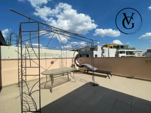 Apartament cu 5 camere si terasa spatioasa + 2 locuri de parcare - imagine 10