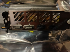 placa video Gigabyte amd rx 9070 nouă desigilată garanție - imagine 3