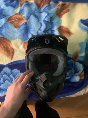 casca utilizata marimea L