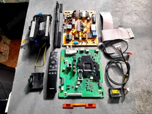 Componente TV led Samsung model UE43TU8072U